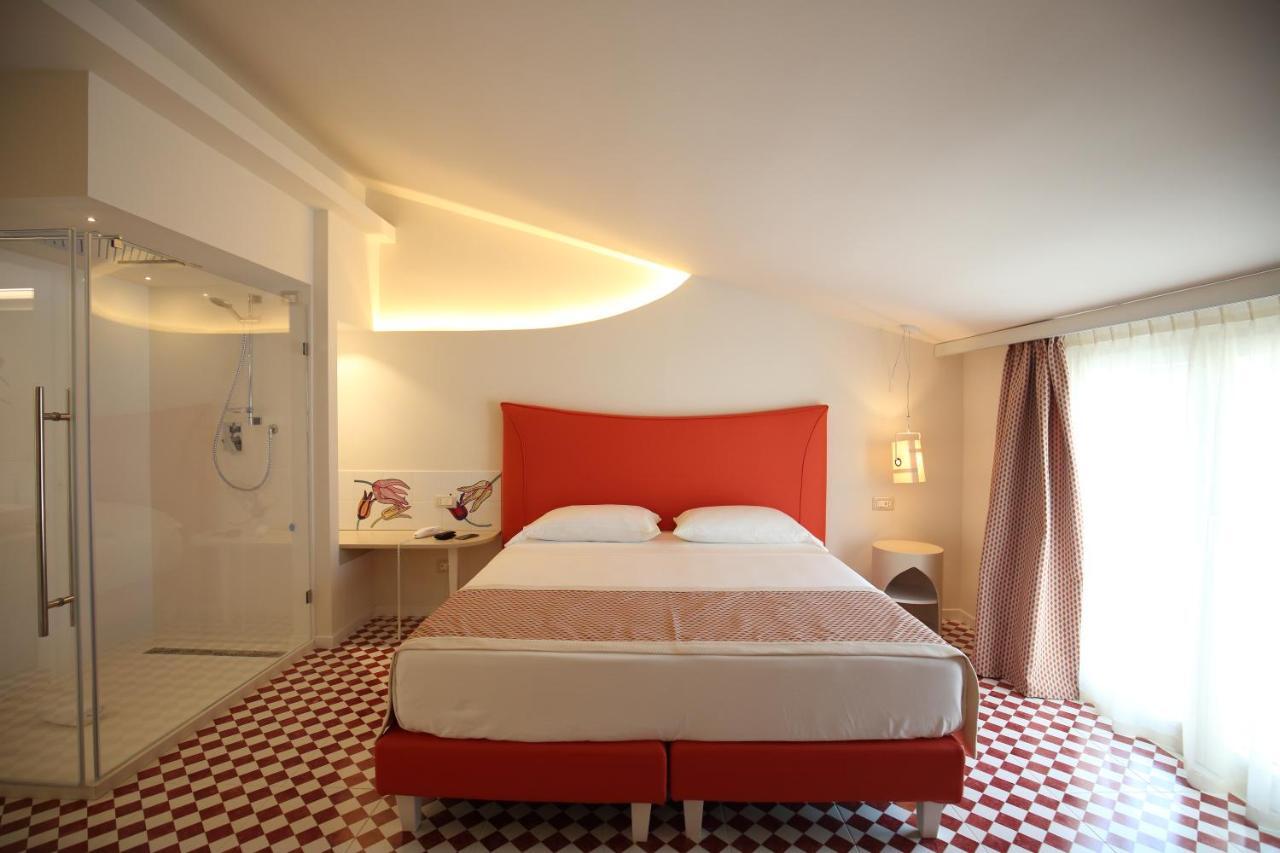 Suite Hotel L'Oasi Di Riaci (Adults Only) Santa Domenica  Εξωτερικό φωτογραφία