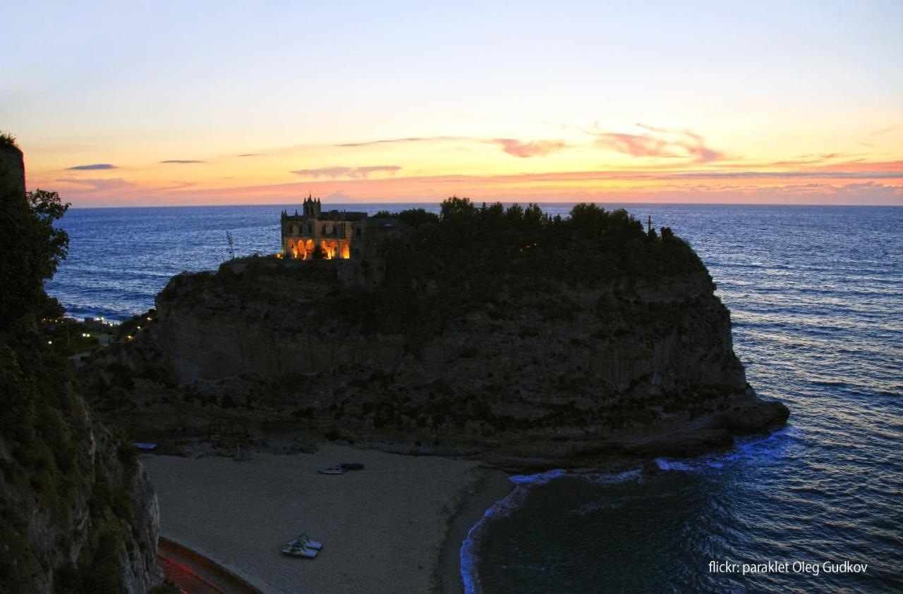 Suite Hotel L'Oasi Di Riaci (Adults Only) Santa Domenica  Εξωτερικό φωτογραφία